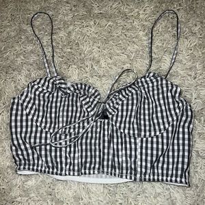 Urban Outfitters Underwire Elastic Crop Tank top, never worn!!!!